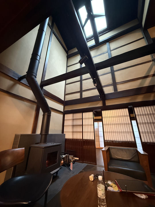 Photo captured at 2025-12-17T08:42:30.